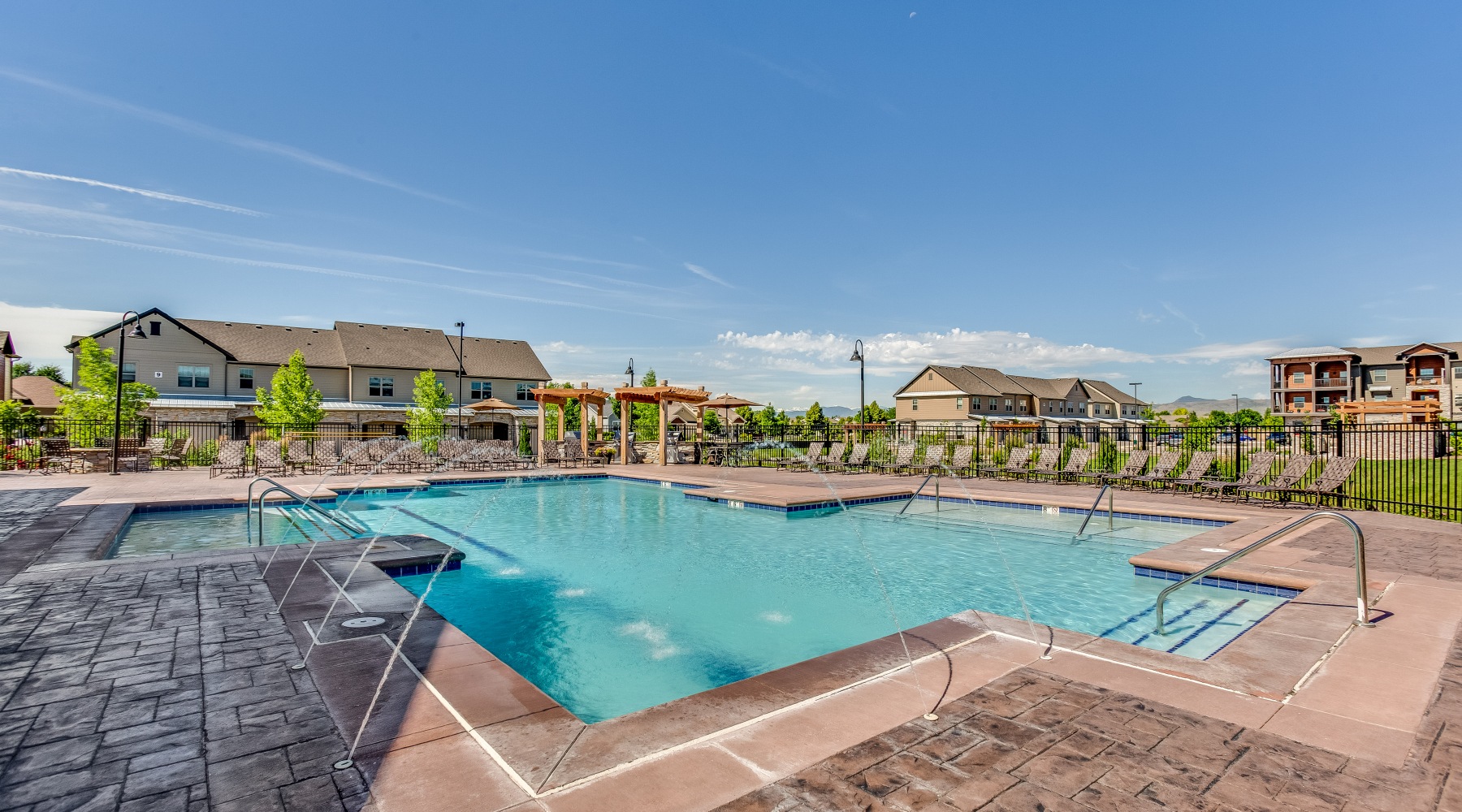 Crowne at Timberline is a pet-friendly apartment community in Fort ...